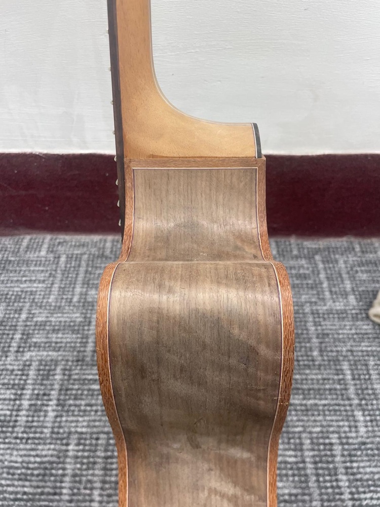 S25C Cutaway and Binding
